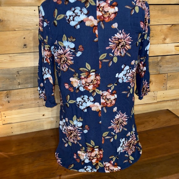 Floral Duster - Picture 7 of 10